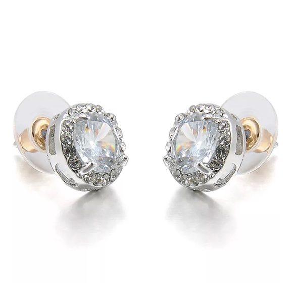 Jewelry - Crystal Zircon Stud White Gold Plated Earrings💎